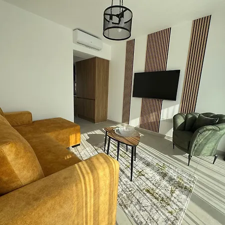 Apartment Serene Getaway With Pool View Kalogrea